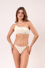 Charger l&#39;image dans la galerie, Model Front: Rio De Sol Bas Bottom Malibu-Natural Bia
