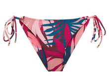 Charger l&#39;image dans la galerie, Model Front: Rio De Sol Bas Bottom Yucca Comfort

