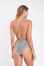 Charger l&#39;image dans la galerie, Image 12: Rio De Sol Une Pièce Collage New Vegas
