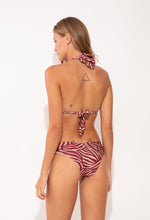 Charger l&#39;image dans la galerie, Model Back: Rio De Sol Ensemble Set Dune Mel
