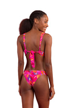 Charger l&#39;image dans la galerie, Model Back: Rio De Sol Ensemble Set Flavors Halter-Marina Essential-Cos
