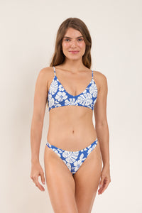 Model Front: Rio De Sol Ensemble Set Pua-Pacifica Hana Sunset