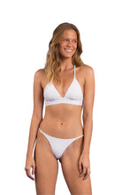 Charger l&#39;image dans la galerie, Model Front: Rio De Sol Haut Top Bora-White Tri-Cos
