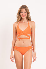 Charger l&#39;image dans la galerie, Model Front: Rio De Sol Haut Top Dende Kate
