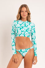 Charger l&#39;image dans la galerie, Model Front: Rio De Sol Haut Top Pua-Valley Reef
