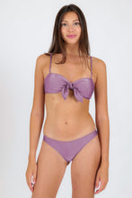 Charger l&#39;image dans la galerie, Model Front: Rio De Sol Haut Top Shimmer-Harmonia Bandeau-Knot
