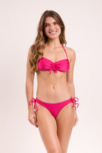 Charger l&#39;image dans la galerie, Model Front: Rio De Sol Haut Top Shimmer-Olinda Corine
