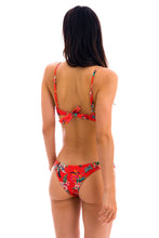 Charger l&#39;image dans la galerie, Model Back: Rio De Sol Haut Top Wildflowers Bra-Sport
