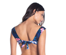 Charger l&#39;image dans la galerie, Model Back: Saha Haut Top Sierra Floral Night
