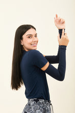 Charger l&#39;image dans la galerie, Sun-Protection Sleeve Navy UPF50+
