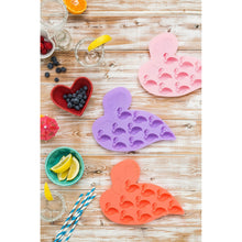 Charger l&#39;image dans la galerie, Image 03: Sunnylife Pique-Nique Flamingo Ice Trays
