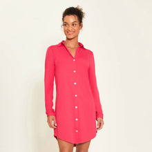 Charger l&#39;image dans la galerie, Model Front: Uv Line Chemise Shirtdress Copenhagen Pink Upf50+

