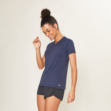 Charger l&#39;image dans la galerie, Image 02: Uv Line Fitness Haut Sport Fit Fem Marinho Upf50+
