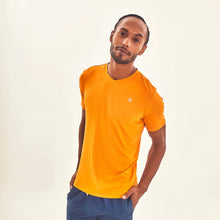 Charger l&#39;image dans la galerie, Image 03: Uv Line T-Shirt Pour Homme T-Shirt Sport Fit Orange Upf50+
