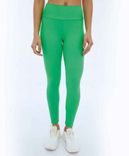 Load image into Gallery viewer, Shape Textura Verde Classic Leggings

