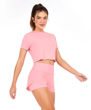 Charger l&#39;image dans la galerie, T-Shirt Skin Fit Cropped 1983 Rosa Icing
